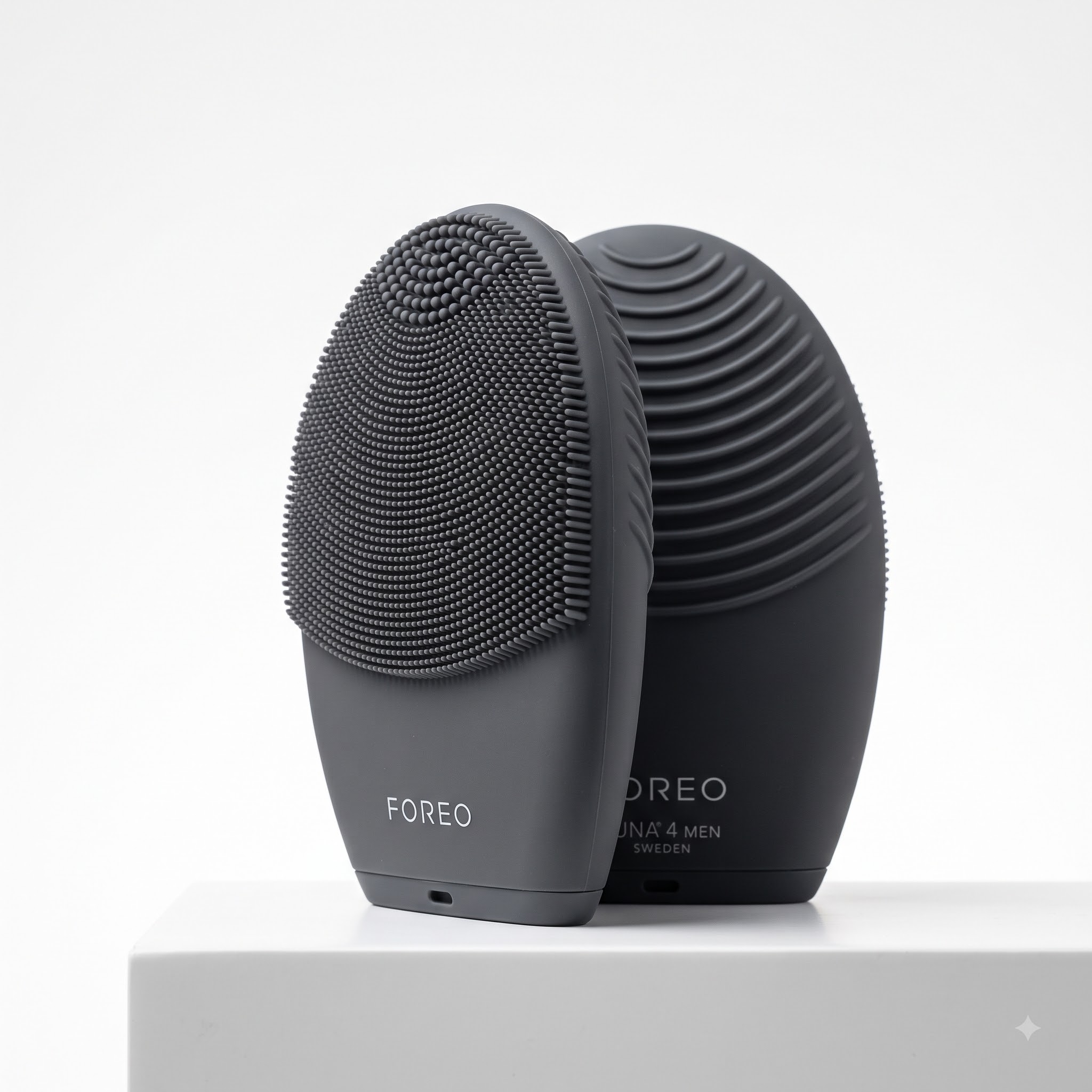 Foreo Luna 4 Plus Smart Microcurrent & LED Facial Cleansing Device